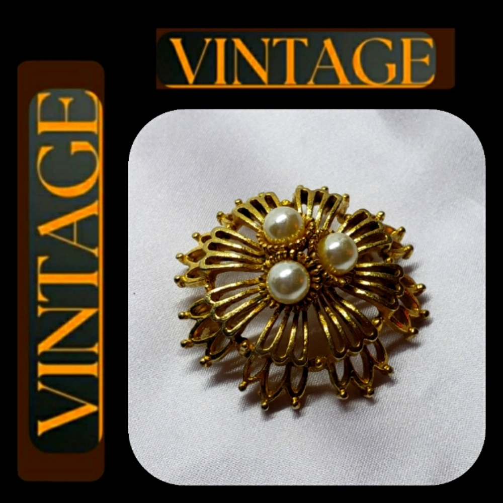 Vintage "Sunburst" Pearl Pin stamped.